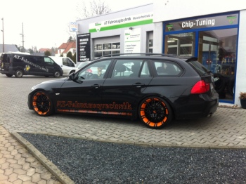 ATF-Tuning E91: H&R Gewindefahrwerk, 19" Oxigin 14 in Schwarz/Orange mit 225/35 und 255/30-19